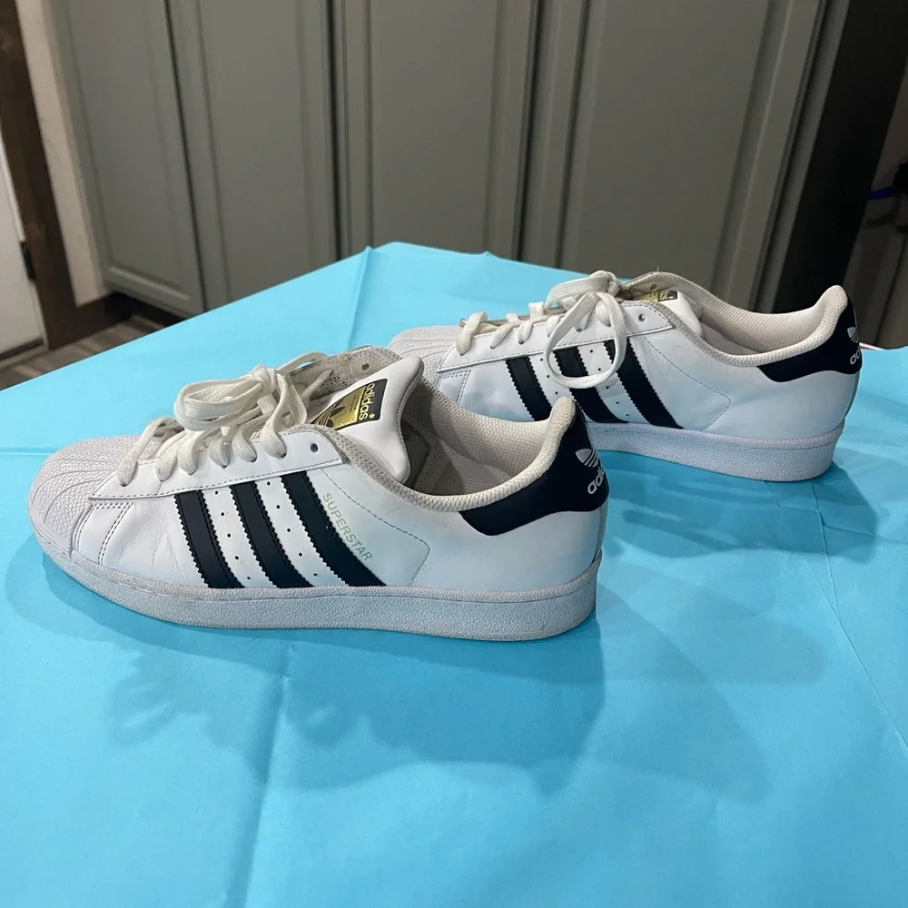 Adidas Superstar EUC - Picture 1 of 7